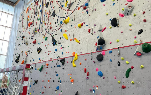 Le mur de l'OCC Escalade